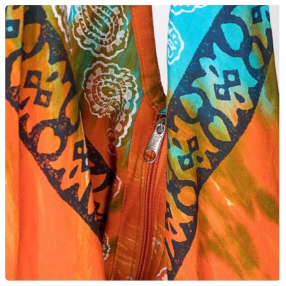 NEW Ruggine Colorful Boho Shoulder Bag with Zipper & Paisley Print BNIP - Picture 6 of 10